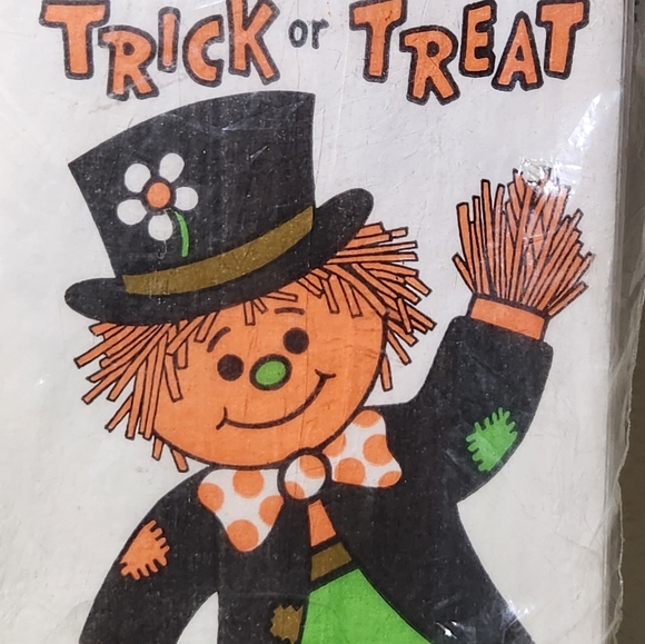 Sealed 1981 Fun World Division Trick or Treat Paper Candy Bags Sealed Package - Picture 8 of 8